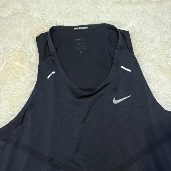 Nike men’s XL Black dri fit running Tank Top lightweight breathable - Picture 4 of 6